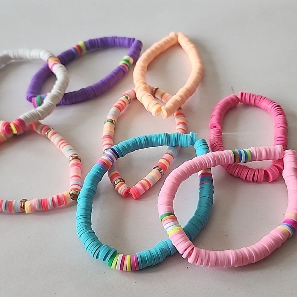 Lot of 8 Stretch Bracelets Womens Girls